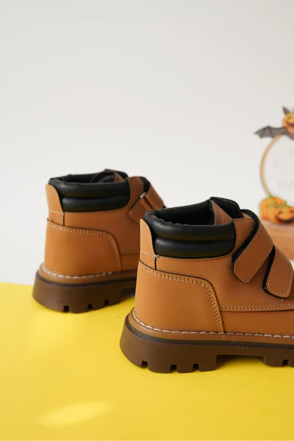 بوت و نیم بوت بچگانه داکستورز daxtors