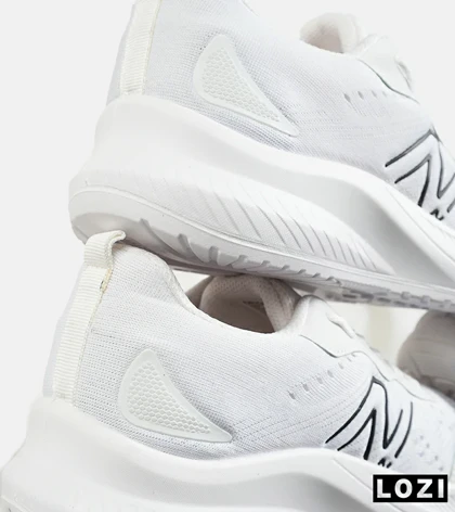 کفش کتانی مردانه و زنانه سفید مشکی NEW BALANCE 860