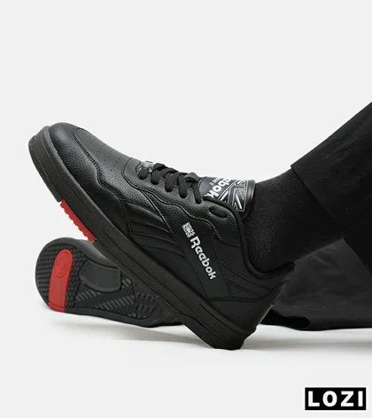 کفش کتانی کلاسیک مشکی Reebok Classic Leather Review