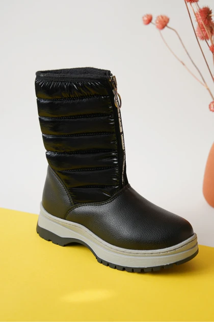 بوت و نیم بوت بچگانه داکستورز daxtors