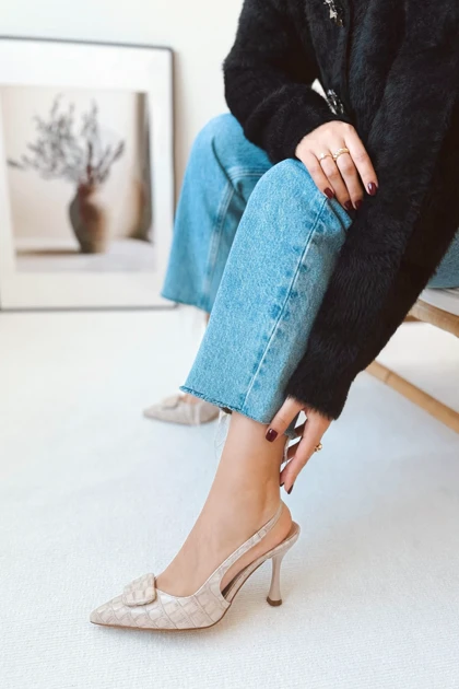 کفش پاشنه‌بلند کلاسیک زنانه polka-store polka-store