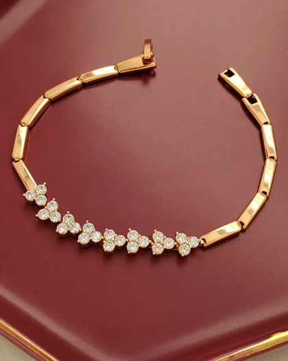 دستبند نگین‌دار ژیلا ژوپینگ