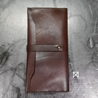 کیف پول بند دار