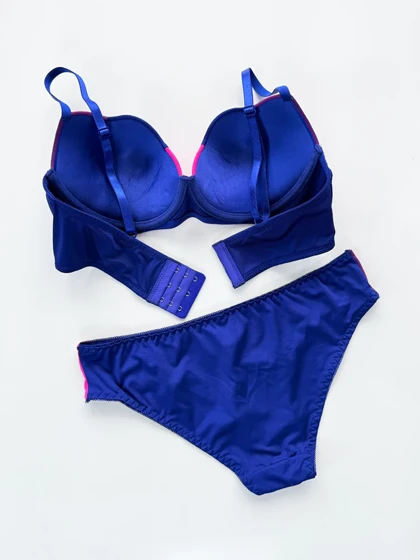 ست شورت و سوتین اسفنجی فنر دار صدفی سه رنگ