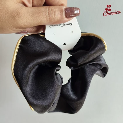 کش اسکرانچی ساتن سایز بزرگ مشکی دور طلایی کد 20