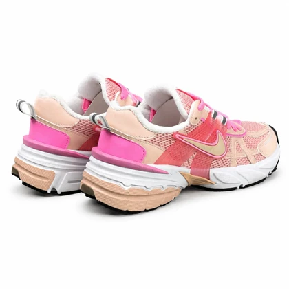 کفش کتانی زنانه نایکی v2k صورتی Nike V2K