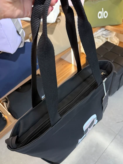 کیف دوشی و اسپرت دخترانه کارل