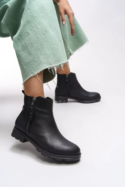 بوت و نیم بوت زنانه ریکن riccon