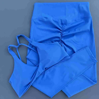 ست ورزشی زنانه فلامنت سفارش اروپا (لگ و نیم‌تنه)