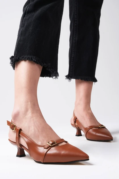 کفش پاشنه‌بلند کلاسیک زنانه میوگوستو mio-gusto