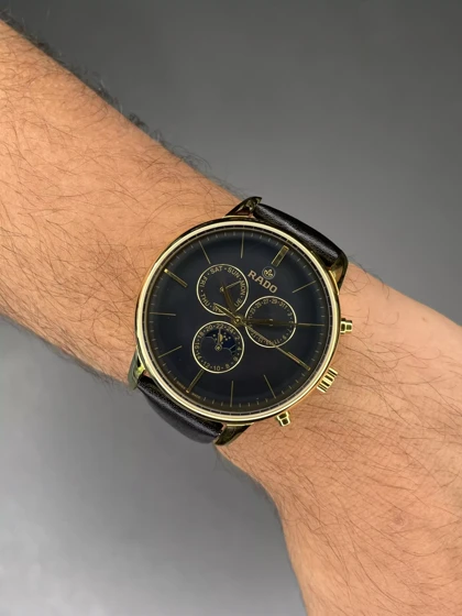 ساعت مچی رادو فول دیت بند چرمی مشکی قاب طلایی Rado