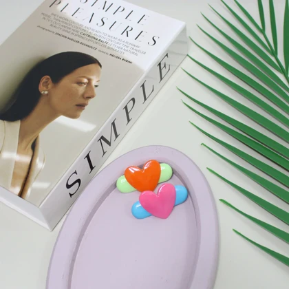 گل سر قلب رنگین‌کمانی – 4 ترکیب رنگی براق و جذاب