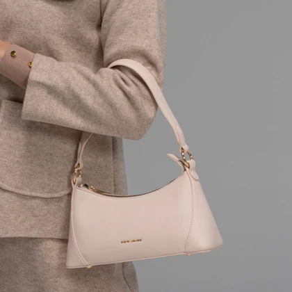 کیف دوشی زنانه دیوید جونز مدل David Jones CM7321