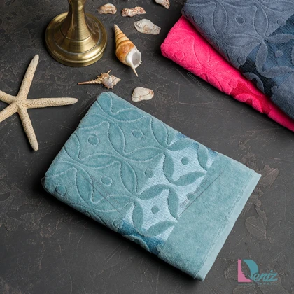 حوله استخری هلیا رنگ فیروزه ای تیره