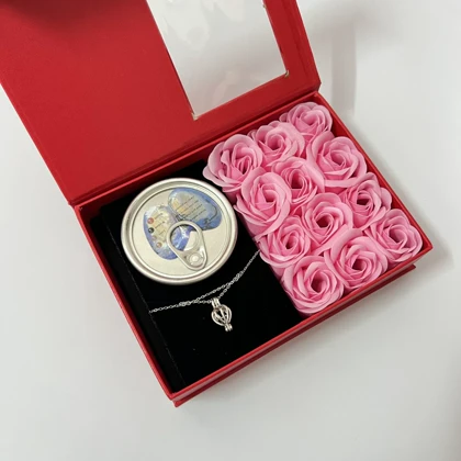 باکس گل مروارید عشق قرمز