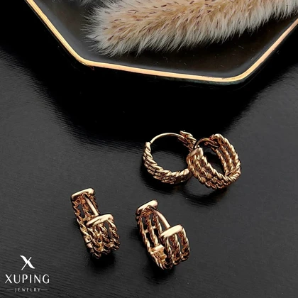 گوشواره حلقه‌ای ژوپینگ طرح زنجیری طنابی طلایی