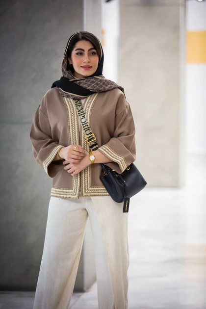 مانتو کرسپو کتی خرجکار کنفی