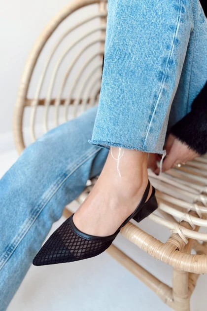 کفش پاشنه‌بلند کلاسیک زنانه polka-store polka-store