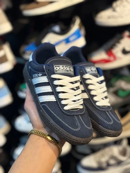 کتانی اسپیزال زنانه سفید سرمه ای