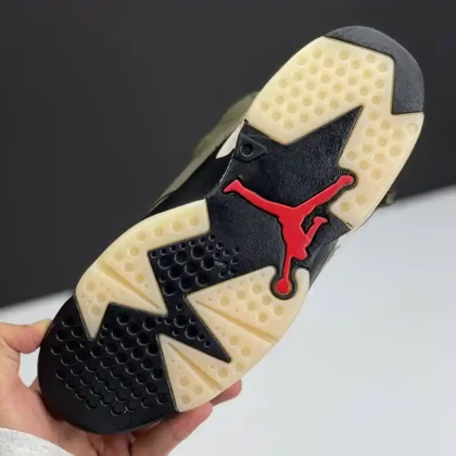 کفش نایک ایر جردن 6 تراویس اسکات الیو Nike Air Jordan 6 Travis Scott Olive