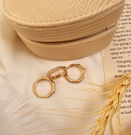 رینگ چند ضلعی نگین‌دار ژوپینگ