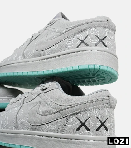 کفش کتانی مردانه و زنانه طوسی Jordan 1 x Kaws مدل 6913