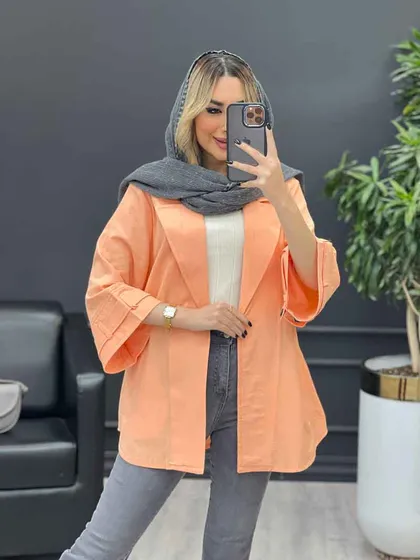 مانتو لینن پشت دو پاگن