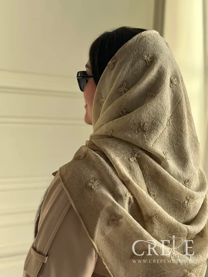 روسری حریرگلدوزی پاپیون