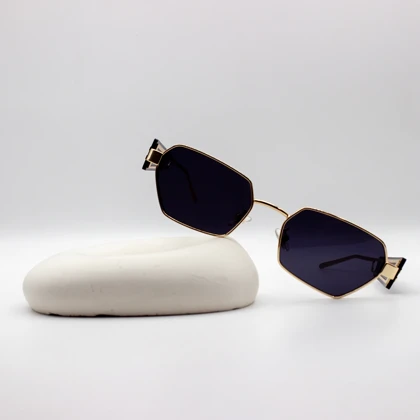 عینک آفتابی زنانه میو میو miu miu مدل 3104