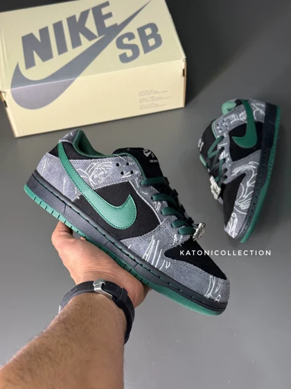 نایک اس بی دانک اسکاتی بورد nike sb dunk low There Skateboards