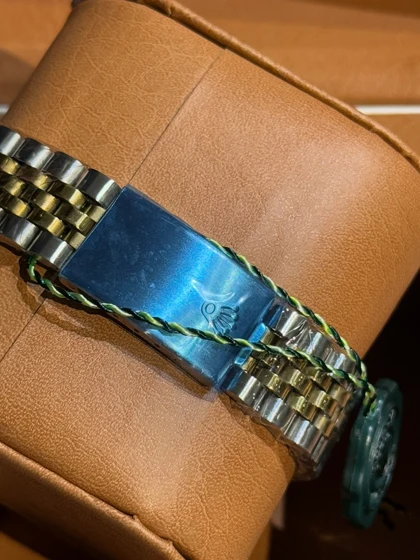 ساعت استیل زنانه طرح رولکس نقره ای طلایی