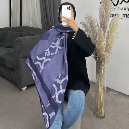 روسری طرح دار