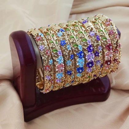 تکدست خلیجی میناکاری