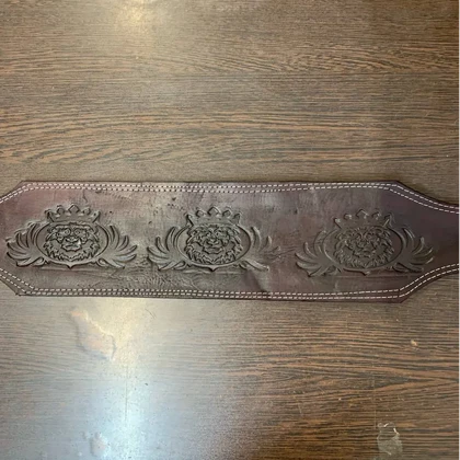 کمربند بدنسازی چرمی طرح شیر lion design