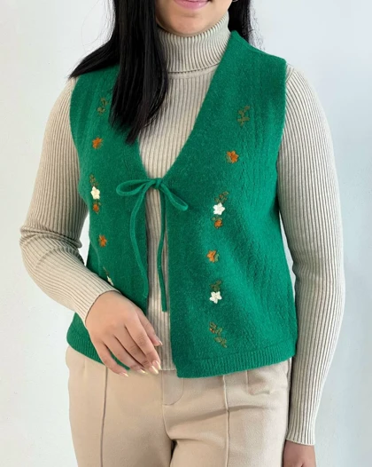 جلیقه بافت گلدوزی کد 5206