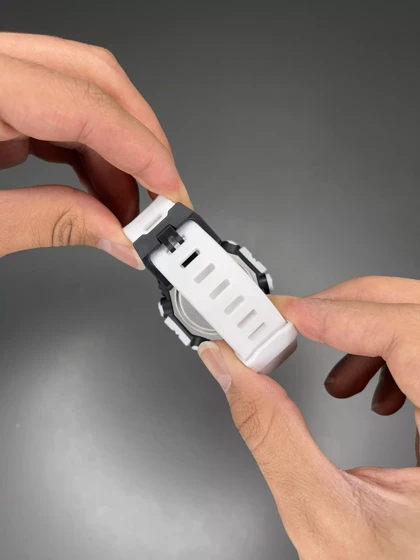 ساعت مچی کاسیو جی-شاک بند سفید Casio G-Shock GA-B001SF-7A