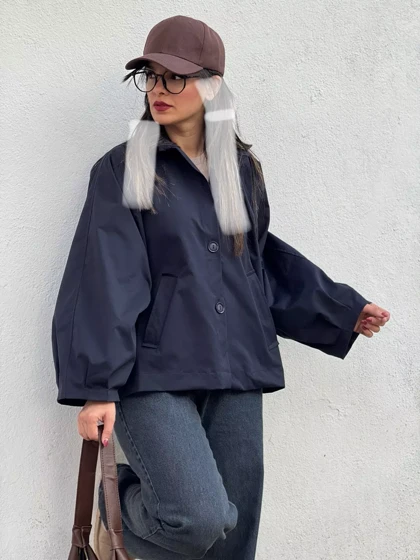 ترنچ کت مانلی