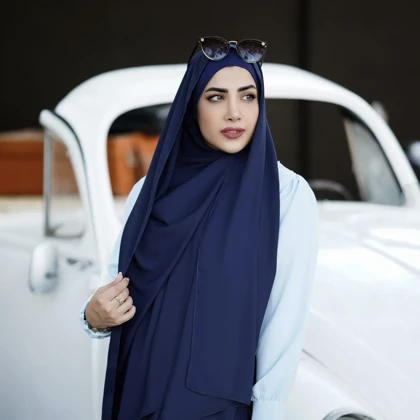 شال کلاهدار