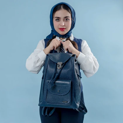کوله پشتی زنانه چرم یلسان مدل آرتان کد 045-BF