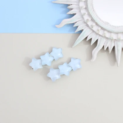 گیره سر ستاره‌ای محکم و بادوام با طراحی جذاب و رنگ‌بندی ملیح