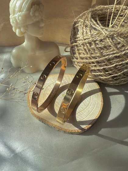 دستبند کارتیه عمری پهن