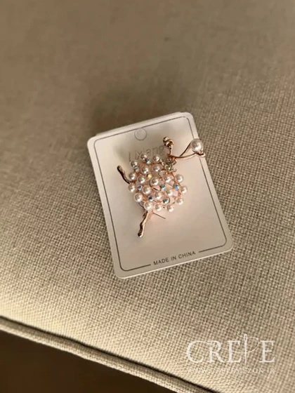 گل سینه باله مرواریدی