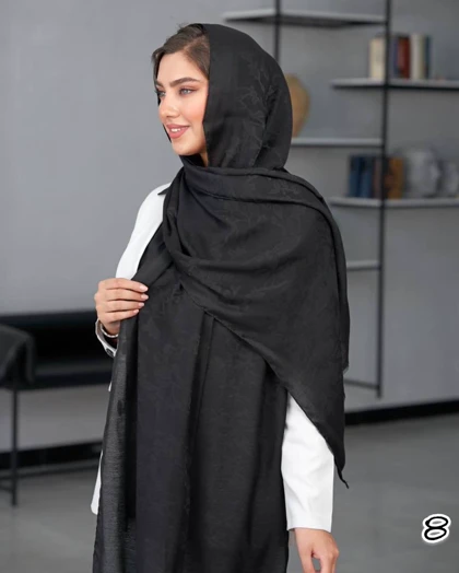 شال مشکی ژاکارد