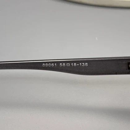 عینک آفتابی لاگوست با فریم کائوچو و لنز پلی‌کربنات پلاریزه UV400 Lacoste Polarized