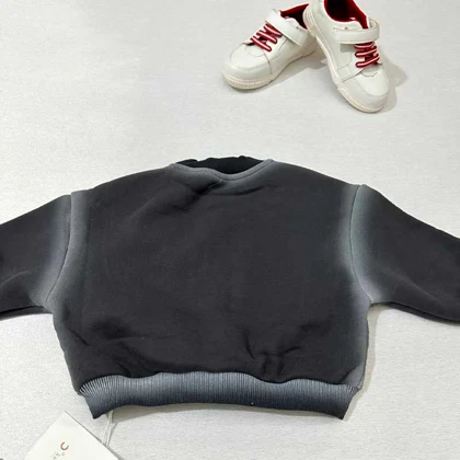 بلوز بچه گانه دورس لاینردار طوسی زغالی