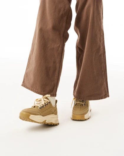 کفش راحتی زنانه استرادیواریوس مدل Stradivarius Sneakers - SKKh80