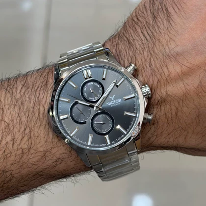 ساعت مچی اورجینال مردانه ویکتور VICTOR 5742