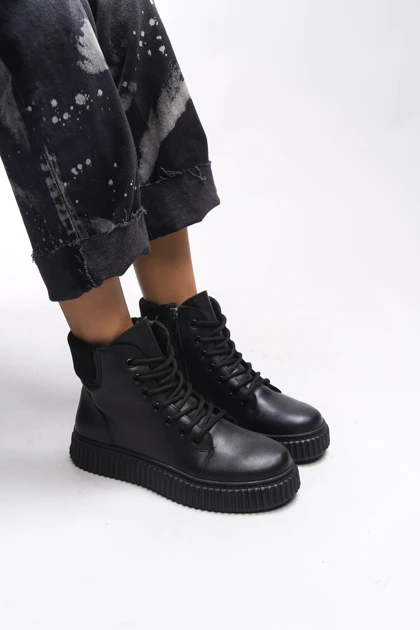 بوت و نیم بوت زنانه ریکن riccon