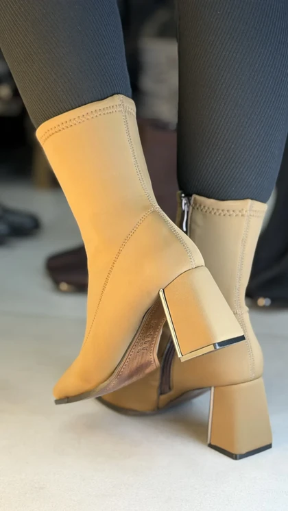 695 - نیم بوت 4گوش پنجه استیل 695