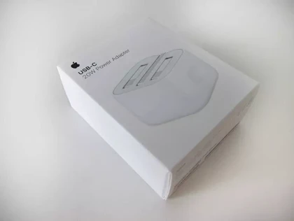 شارژر دیواری 20 وات اپل مدل 20W USB-C